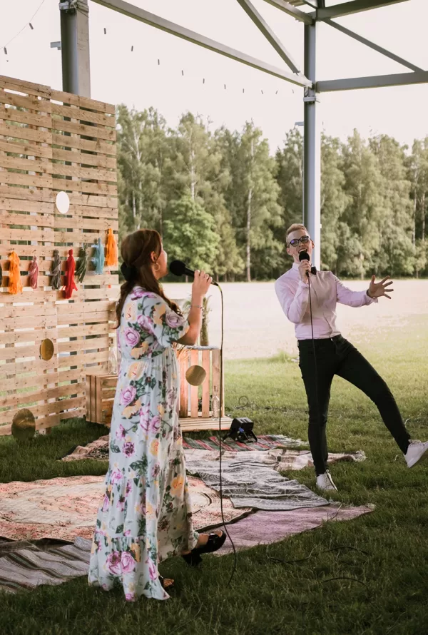Dāvis & Elīna "Out Of My Hands"