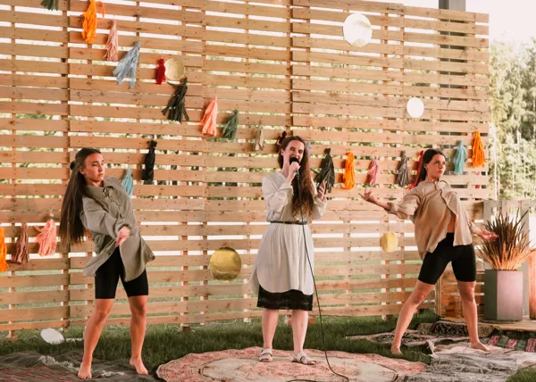 Ilva Kalve - Mainiet vārdus